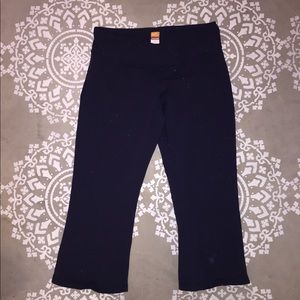Lucy Power Capri Leggings